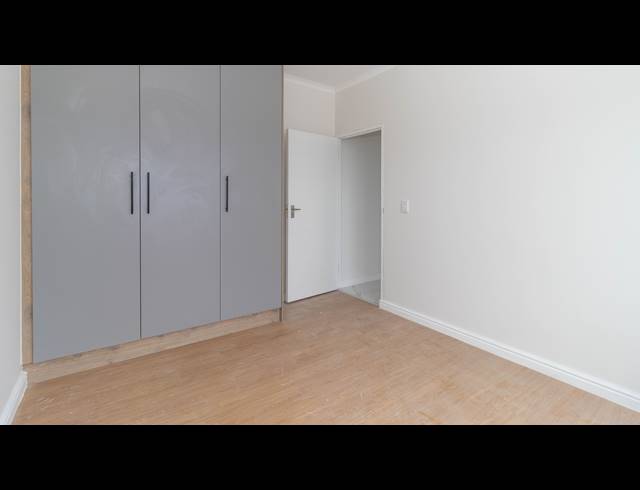 3 BEDROOM APARTMENT FOR SALE IN SANDOWN